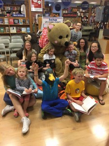 Bear_ReadingWith_Buddies_Launch